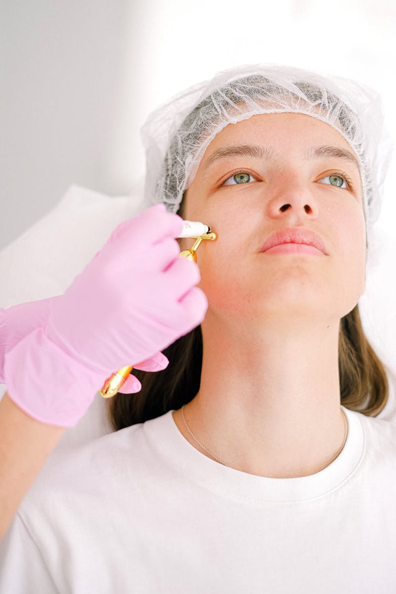 Verfris en revitaliseer je huid met een intensieve Hydrafacial in Rotterdam