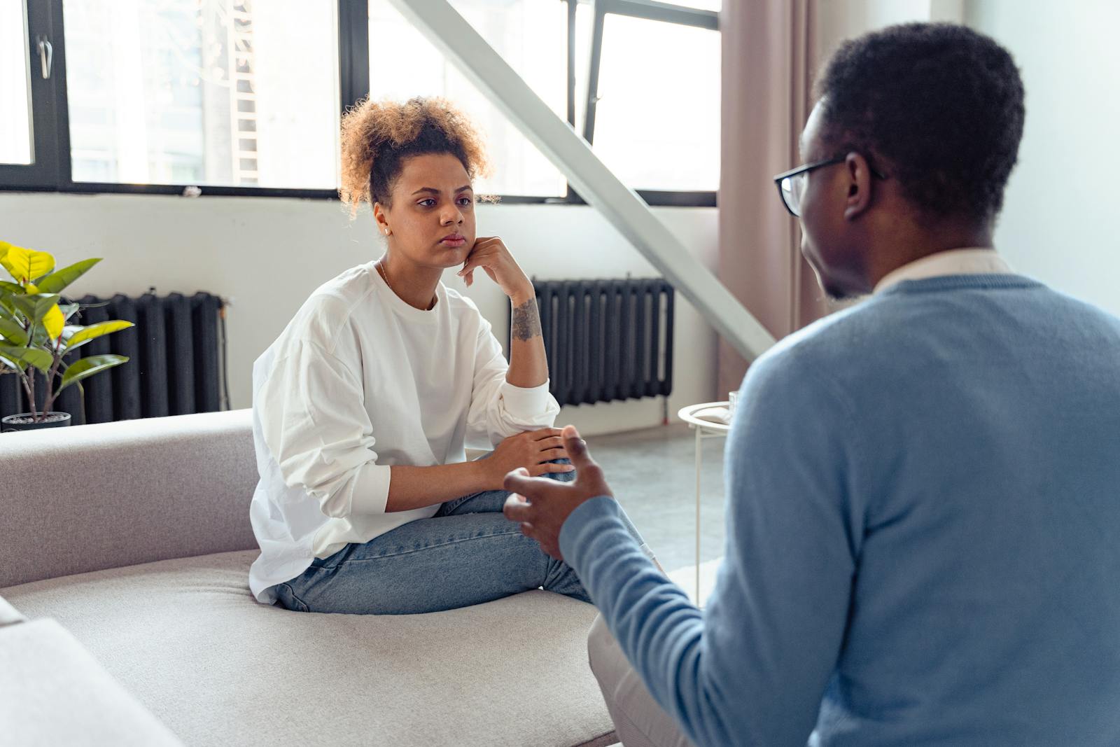 Effectief Relatieproblemen Aanpakken: De Kracht van Relatietherapie in Hilversum